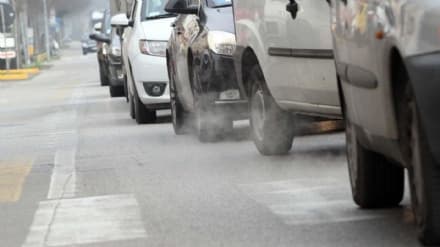 CANAVESE - Semaforo arancione anti-smog: stop ai diesel Euro 5