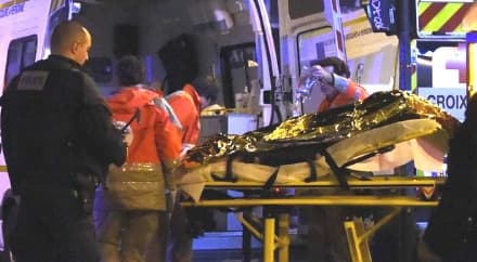 TERRORE IN FRANCIA - Più di 120 morti: massima allerta per i nostri connazionali a Parigi