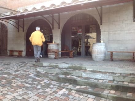 CUORGNE' - LITE TRA RAGAZZI, ESPLOSI 4 COLPI DI PISTOLA