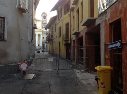 CUORGNE' - Palazzo a rischio crollo: abitanti sgomberati