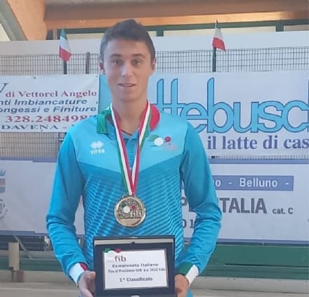 ROMANO CANAVESE - Bocce, il giovane Matteo Golfetto campione italiano di tiro di precisione