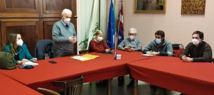 CANAVESE - Nove sindaci alla guerra dei rifiuti: «La nuova gara d'appalto prevede aumenti nelle bollette e meno servizi sul territorio»
