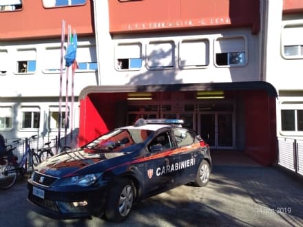IVREA - Tenta il furto all'interno della scuola Cena: arrestato