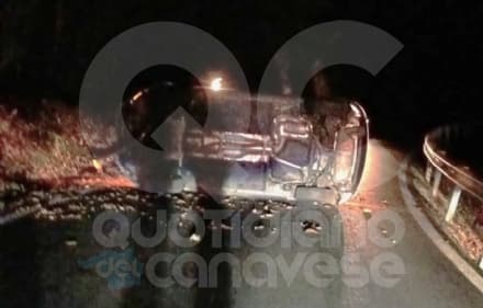 VAL DI CHY - Incidente nella notte ad Alice Superiore sulla provinciale della Valchiusella: un ragazzo ferito - FOTO