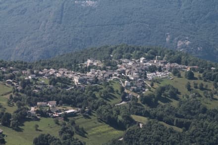 CANAVESE - Undici Comuni diventano ufficialmente «Borghi Alpini» secondo i criteri dell'Uncem