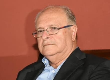 CHIVASSO - La città ricorda il professor Pietro Carmina: il figlio Mario in biblioteca parlerà delle sue opere