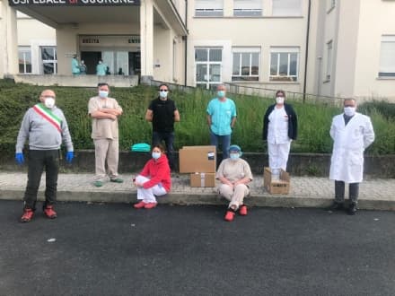 CUORGNE' - Il sindaco Pezzetto: «Non lasciamo soli medici e infermieri». A marzo erano «eroi» e adesso?