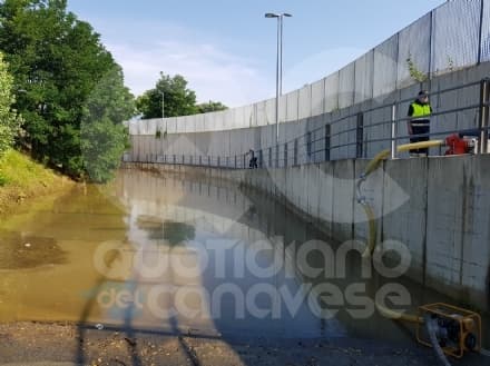 RIVAROLO - Muore annegato nel sottopasso per Feletto: «In quel tunnel c'erano già stati numerosi allagamenti»