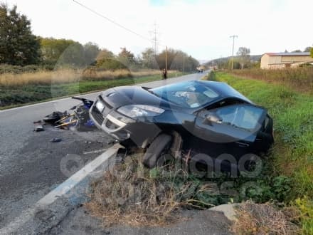 INCIDENTE A MONTALENGHE - 56enne muore nello scontro in strada Foglizzo: abitava a Favria - FOTO