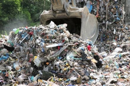 CASTELLAMONTE - La discarica di Vespia ha un nuovo proprietario: non chiuderà prima di quattro anni