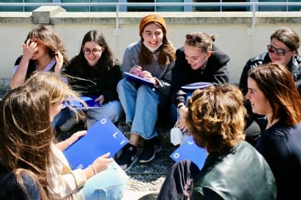IVREA - Giovani studentesse a scuola di politica