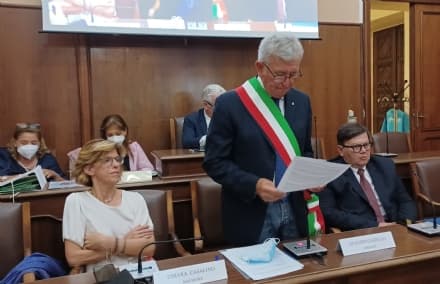 CHIVASSO - Primo Consiglio e giuramento per il sindaco Claudio Castello - VIDEO