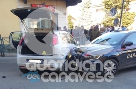 MONTANARO - Fugge in auto davanti ad un posto di blocco, fermato dai carabinieri - FOTO