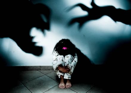 IVREA - Violenze sessuali su una bimba di appena quattro anni: a processo ufficiale militare