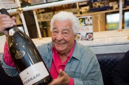 CANAVESE - Addio allo chef Antonio Carluccio, l'ex dipendente Olivetti che fondò un impero a Londra