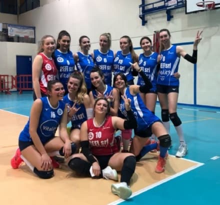 CUORGNE' - Volano le ragazze dell'Alto Canavese Volley, in serie B i biancoblù ko nel derby