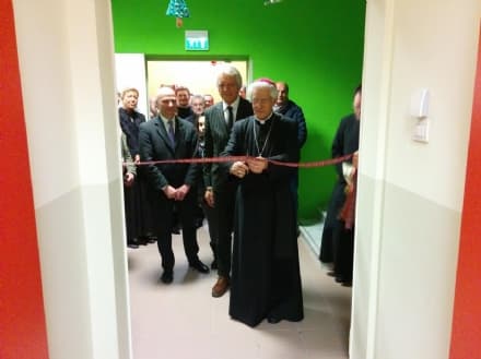 RIVAROLO - Il vescovo inaugura la nuova casa del clero - FOTO