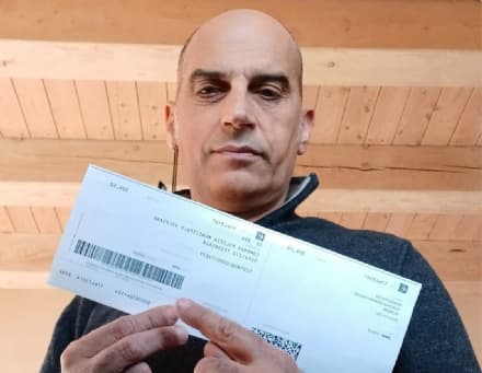 VOLPIANO - Si dimentica di pagare le spese amministrative e il Comune gli raddoppia la multa: «Pratica vessatoria»