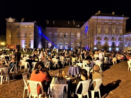 AGLIE' - Turisti anche dagli Stati Uniti per l'edizione 2018 di «Calici tra le Stelle» - FOTO e VIDEO