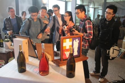 CUCEGLIO - Dalla Cina per carpire i segreti dei vini Doc del Canavese