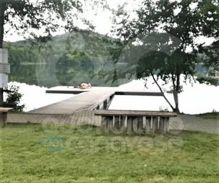 FASE 2 HOT - Fanno sesso sul pontile del lago Sirio tra Ivrea e Chiaverano: la foto diventa virale sui social