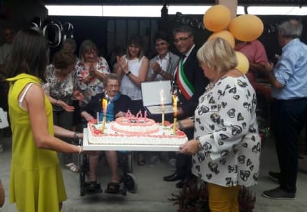 CASTELLAMONTE - Festa a Spineto per i 100 anni di Anna - FOTO