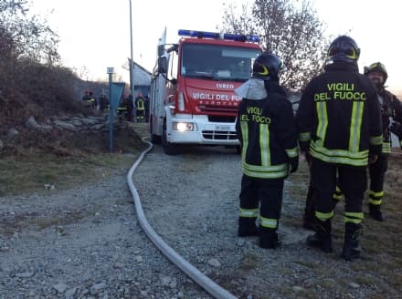 CUORGNÈ - Incendio serre a Nava: intervento dei pompieri - VIDEO
