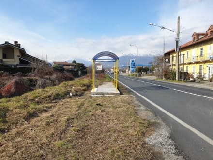 CASTELLAMONTE - Installate le nuove pensiline nelle frazioni di Preparetto, Sant'Antonio e Spineto