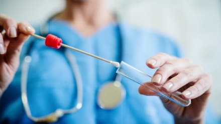 VALPERGA - Coronavirus, allarme in paese: «Perso un tampone e nessuno si occupa della casa di riposo»