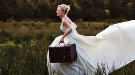 LA STORIA – La curiosa vicenda degli amanti di Ferragosto