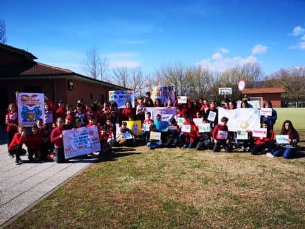 CANAVESE - Bambini e ragazzi in piazza per il «Fridays for future»: più rispetto per l'ambiente e il pianeta - FOTO E VIDEO