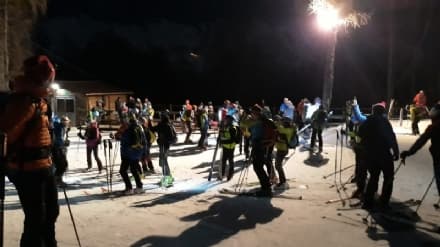 LOCANA - All'Alpe Cialma torna lo sci notturno: impianti aperti il giovedi sera