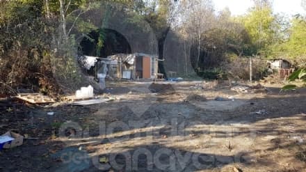 RIVAROLO - Nomadi accampati in via Tiro a Segno: ordinanza di sgombero del sindaco Rostagno