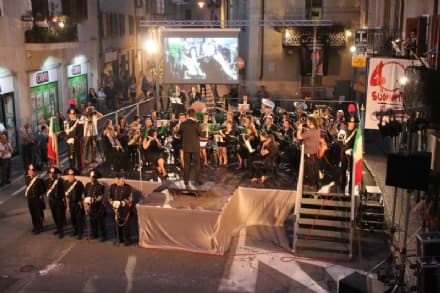 PONT - L'avventura del «Concert dla Rua» diventa un libro