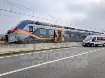 TRENO INVESTE UNA PERSONA A BOSCONERO - Tragedia sui binari della Sfm1 Canavesana: donna morta sul colpo - FOTO