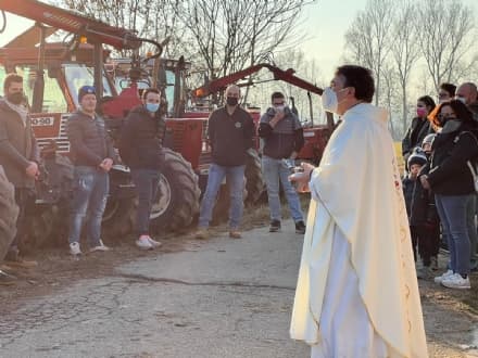 FAVRIA - Sant'Antonio, la pandemia non ferma la festa - FOTO