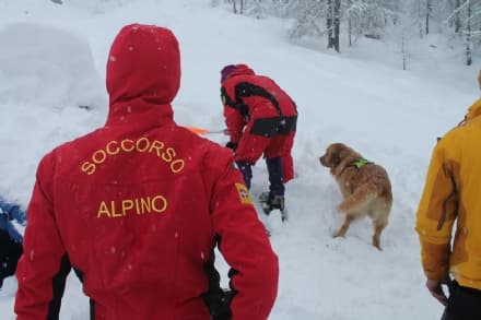 CERESOLE - «Sicuri con la neve»: oggi a lezione con il soccorso alpino