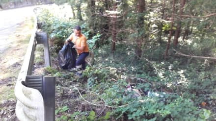 CASTELLAMONTE - Abbandonano rifiuti a Filia: beccati dalla polizia municipale