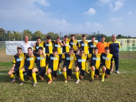 CASTELLAMONTE - Calcio, manita dell'under 19: i gialloblù travolgono il Grand Paradis