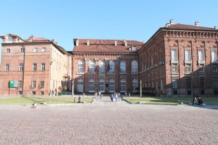 AGLIE' - Il Comune salva la cena di «Teatro a Corte»