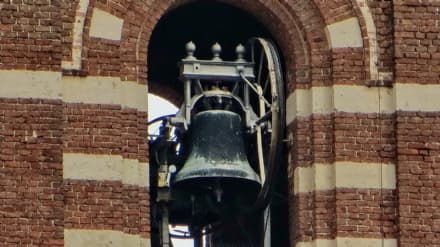 PONT CANAVESE - Rubano le campane in due chiese ma vengono pizzicati dai carabinieri