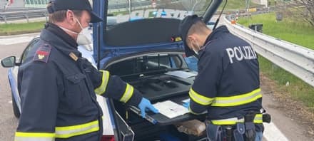 CORONAVIRUS - Troppe persone in strada nonostante i divieti: 27mila denunciati in Italia - SCARICA IL NUOVO MODULO PER GLI SPOSTAMENTI