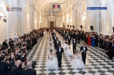 TRADIZIONI – Il Ballo delle Debuttanti alla Reggia di Venaria