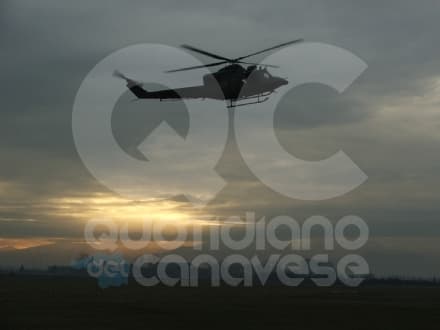 CANAVESE - Il «mistero» dell'elicottero a bassa quota in orario notturno: tante segnalazioni di cittadini sorpresi