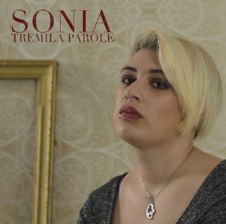 AGLIE' - Esce il singolo «Tremila parole» della cantante alladiese Sonia Fortunato - VIDEO
