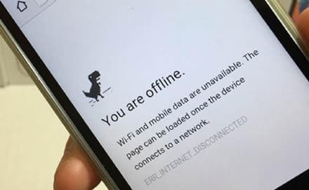 CASTELLAMONTE - Cavo tranciato, mezza città resta senza internet e telefono: ampi disagi per famiglie e aziende