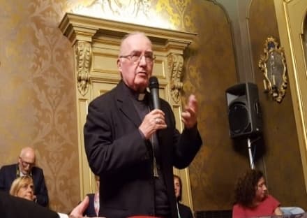 FELETTO - Ore d'ansia per monsignor Debernardi colpito dalla malaria