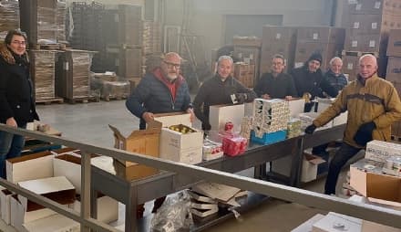 CUORGNE' - 300 pacchi per le famiglie in difficoltà - FOTO