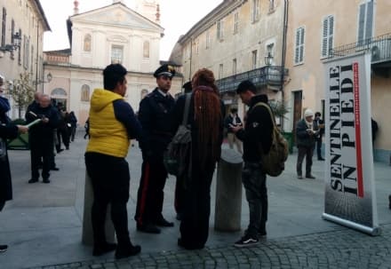RIVAROLO - Sentinelle in piedi contestate durante la veglia. In prima fila il sindaco di Favria - FOTO e VIDEO