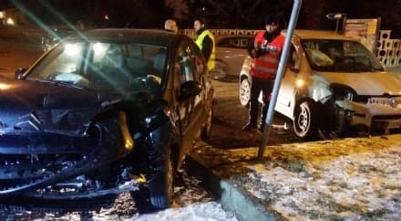 SALASSA - Ennesimo incidente stradale all'incrocio per Valperga: tre persone in ospedale a Cuorgnè - VIDEO